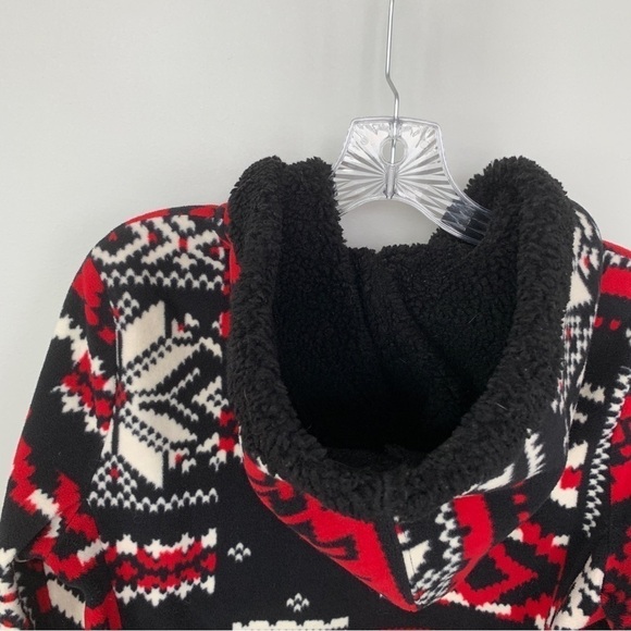 Lauren Ralph Lauren Black, White, & Red Patterned Fleece Jacket Size S - Picture 7 of 7